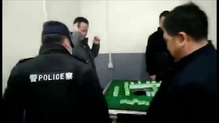 CHINA POLICE BREAKS UPSOCIAL GATHERING AND COMES HARD ON CITIZENS NOT WEARING MASKS