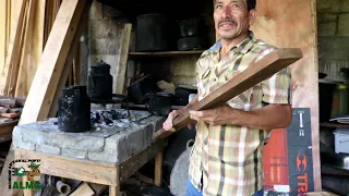 Documental. Fabricante de marimbas de Xajla'