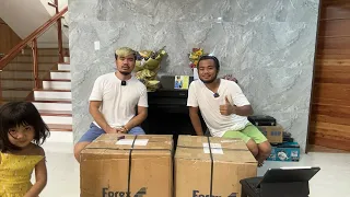 Kuya Dave Bagsak! | Bagsak Sa Pagod! Super Unboxing Ng Balikbayan Box! Saturday live