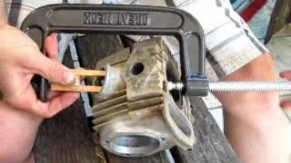 Home Made Valve Spring Compressor: for small motorcycle engine