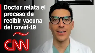 Este médico fue de los primeros en vacunarse en Nueva York contra el covid-19