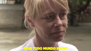 MÉDICOS SEM FRONTEIRAS  - EVERYBODY HURTS - TRADUZIDO