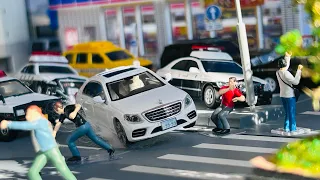 【大人の趣味コマ撮り】日本警察の追跡映像！トミカミニチュアの世界で逃走の一部始終を捉えた。緊急走行！tomica minicar runs in driving
