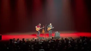 Tommy Emmanuel - Mike Dawes - Slow dancing in a burning room (John Mayer)