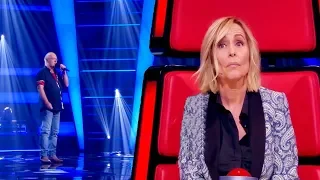 Amazing Singer And Dad Sings In The Silence The Blind Auditions - The Voice Senior 2019