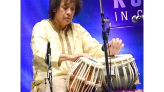 Ustad Zakir Hussain (Tabla) Tal Chakra Pune 2016 Part 1