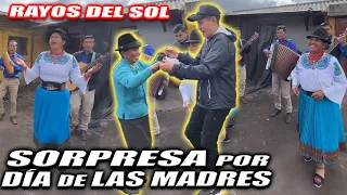 JOHN VALVERDE LE SORPRENDE A SU MAMÁ CON UNA SERENATA |  DOÑA EMPERA