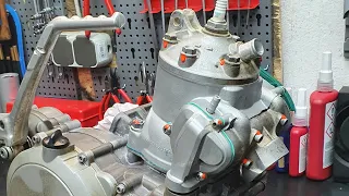 Kolben und Zylinder KTM EXC 300 montieren