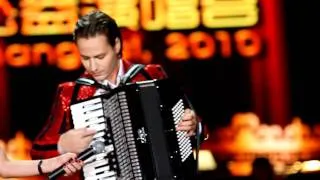 VITAS_Accordion solo_Moscow Evenigs_Shanghai Grand Stage_September 18_2010_HD