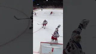 S̶h̶o̶o̶t̶e̶r̶s̶ Goalies shoot! 🤣🗽🎯