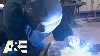 The First 48: Detective Timothy Bender - Weekend Welder (Season 14) | A&E