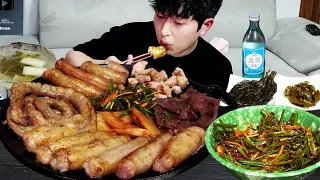 The beef intestines are really good. Daechang MUKBANG REALSOUND ASMR EATINGSHOW