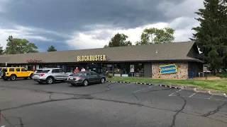 Visiting the LAST Blockbuster Video Store - Bend, OR