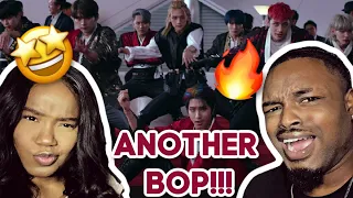 VOCALIST BANG CHAN?! STRAY KIDS BACK DOOR MV REACTION