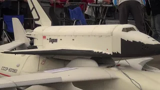 Антонов Ан-225 Мрія Radio Controlled Spaceship Buran on a Antonov AH-225 Mriya Space Exploration