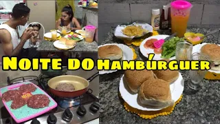 NOITE DO HAMBÚRGUER 🍔 | DESAFIO DE R$40,00 / Com Ariane Oliveira 💞🤩