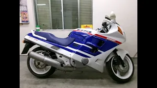 ホンダ　CBR1000F（SC24）　　　始動動画