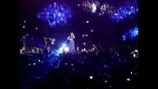 Cheryl Cole's A Milion Lights tour LIVE in London - 3 words (feat will.i.am)