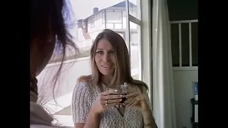 THE PLEASURES OF A WOMAN | 1972 | "Martine Gets Lynn Drunk"