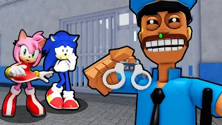 SONIC VS EPIC PRISON BREAKOUT (ROBLOX)