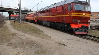 Рабочие и пригородные поезда в Пскове