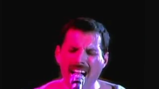Queen - Bohemian Rhapsody (Live at Wembley 7/12/86) - Q&PR alt ballad part angles