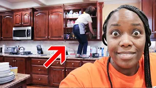 I Hired a Professional Organizer and Declutter my kitchen cabinets