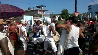 Le llaman conga "Paso Franco", y es de #SantiagodeCuba