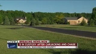 5 juveniles arrested after a carjacking, police chase