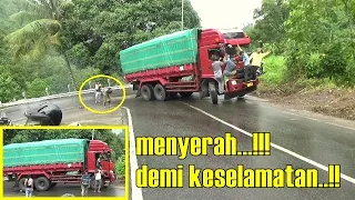 TAK SEMUDAH YANG DI BAYANGKAN...!!! AKHIRNYA DRIVER  MENYERAH...!!!