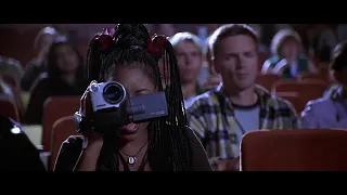 Очень  Страшное Кино  2000   -  Бренда  и Рей  в кинотеатре