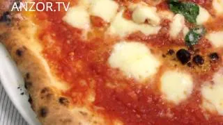 ИТАЛИЯ: Самая Вкусная Пицца в Мире в Неаполе... Пиццерия на Vico Giganti... NAPLES ITALY
