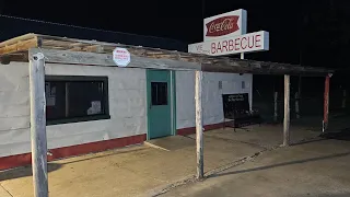 Staying The Night At The Gas Station From Texas Chainsaw Massacre (1974)