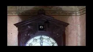Cuckoo clock Majak / Часы с кукушкой Маяк