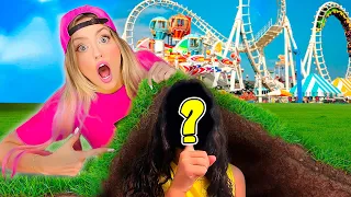 JUGANDO A LAS ESCONDIDAS EN UN PARQUE *EXTREMO* 😱 | Katie Angel