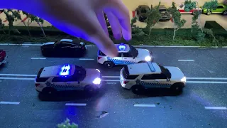 1/64 Greenlight police 2020 Explorer with working LED lights and sirens