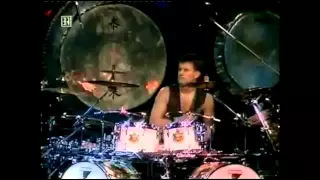 Emerson Lake & Palmer /Lyrics On Screen/ The great gates of Kiev Live