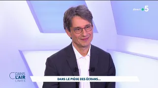 Bruno Patino - Dans le piège des écrans... #cdanslair l'invité 01.03.2023