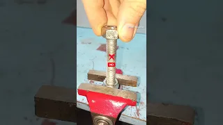 Every Craftsman should know this trick! How to make a device for deburring bolts or metal pipes