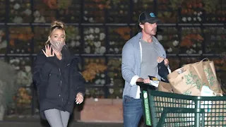Denise Richards And Hubby Aaron Phypers Load Up On Groceries Before Quarantine Return