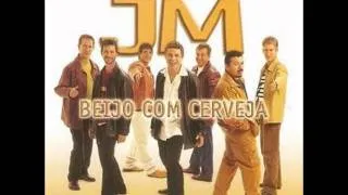 Musical JM beijo com cerveja