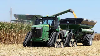 Corn Harvest 2023 at Delta Farms | John Deere S790, 8RX 370, 9RX 540 & 8R 370 - Big Equipment