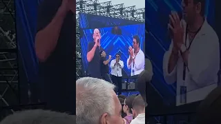 patrick bruel et Garou a la fêtes de la musique de Reims