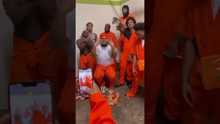 Dudes in jail be making prison LOOK FUN 😂😭 #druski #druski2funny