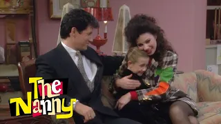 Fran, Maxwell, and Gracie Go To Therapy | The Nanny