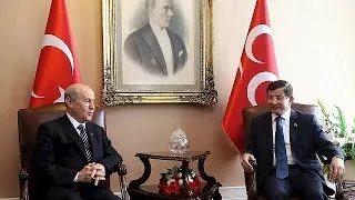 Премьер-министр Турции: создать правящую коалицию "не представляется возможным"