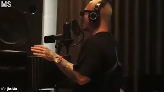 J Balvin le responde a Residente Calle 13 (Video Oficial)