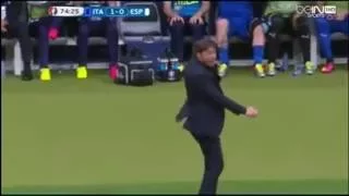 EURO 2016 Italy manager RUNS ON PITCH and kicks ball away|Antonio Conte wasting time|Italy 2-0 Spain