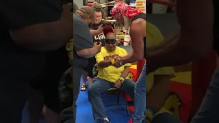 Hulk Hogan surprises a hearing impaired fan