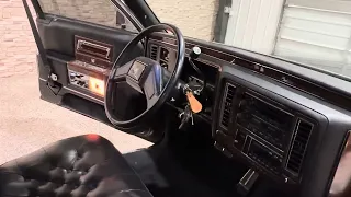 Closer look at the interior! 1991 Caddy Brougham D’Elegance! 20,400 ACTUAL MILES